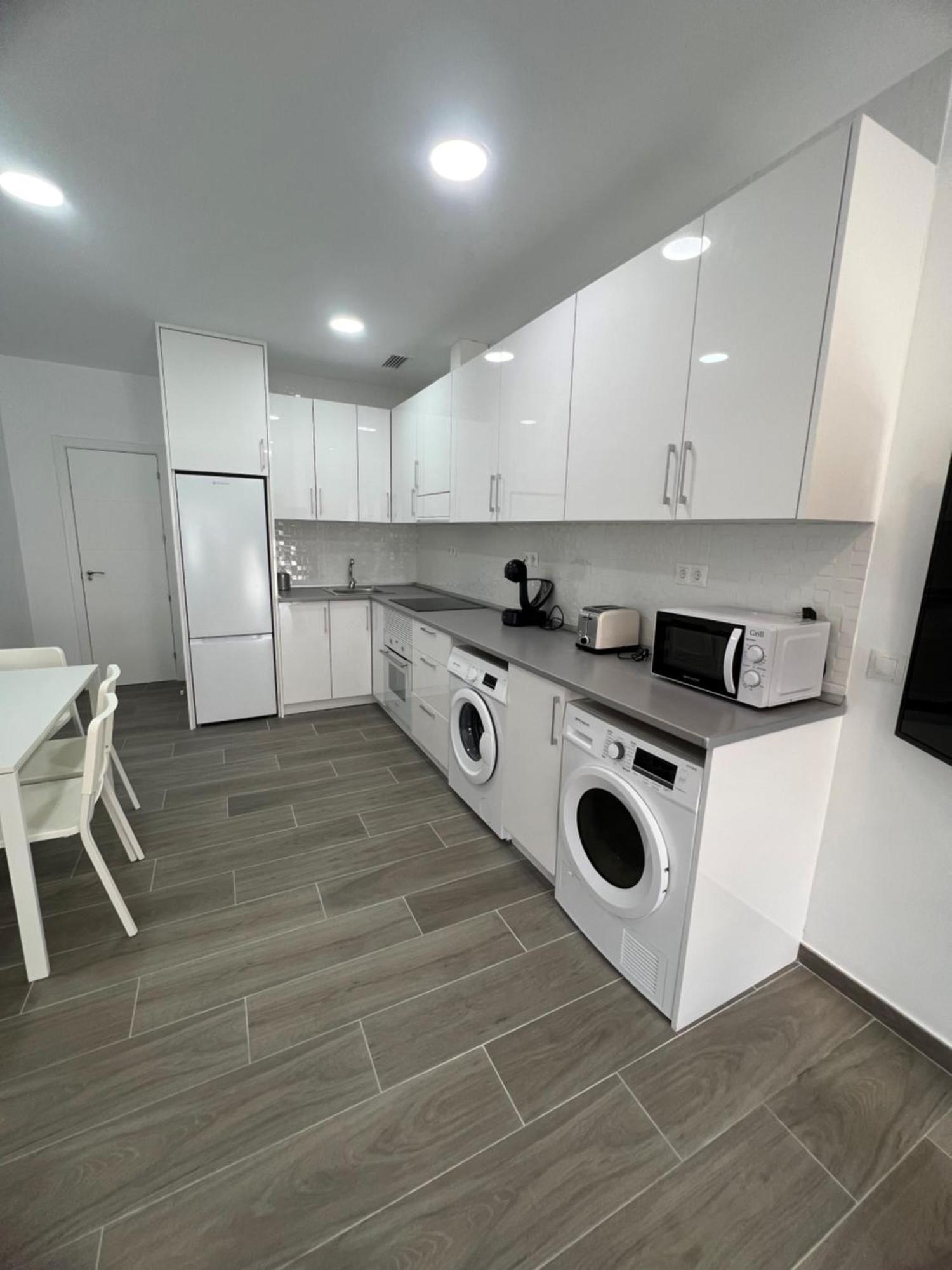 Apartamentos Montalvo Metropolis A Torremolinos Buitenkant foto